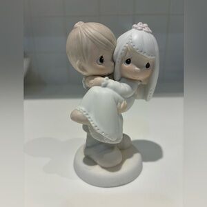 1982 Precious Moments Wedding Couple Cake Topper